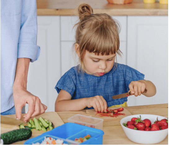 Navigating Your Toddler’s First Days at a Montessori School